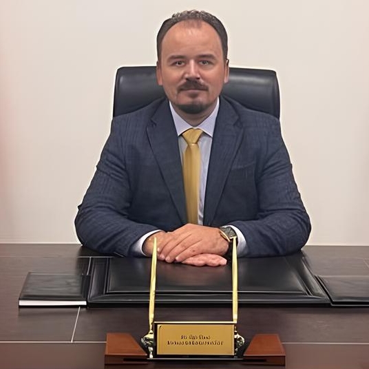 Dr. Mehmet KARAMANOĞLU